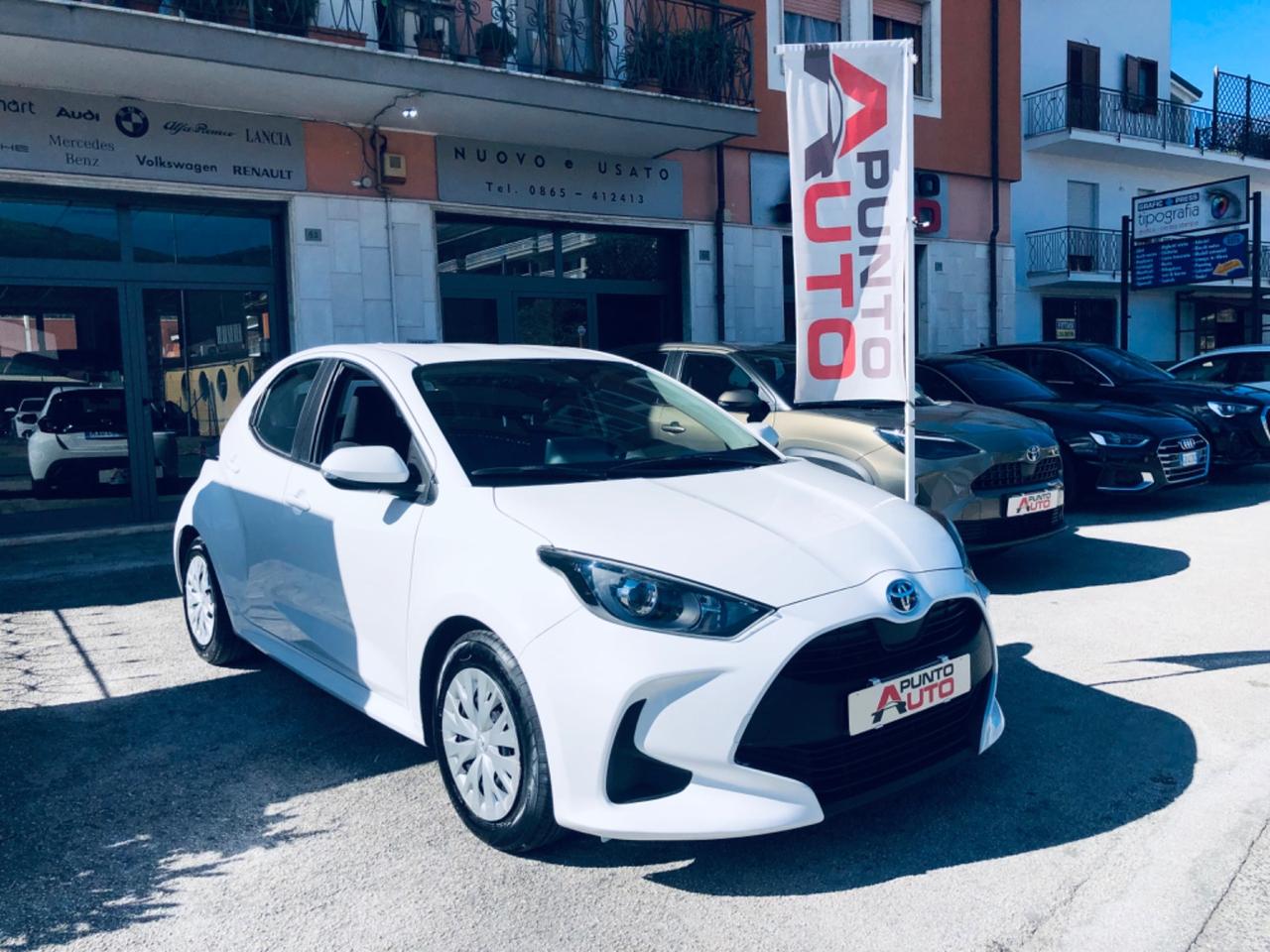 Toyota Yaris 1.0 5 porte Active