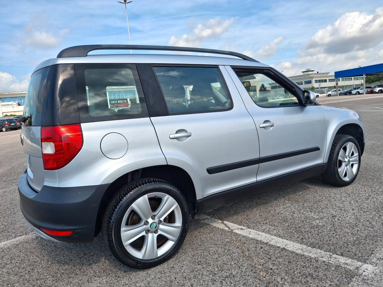 Skoda Yeti 1.2 TSI Easy-BENZINA/METANO
