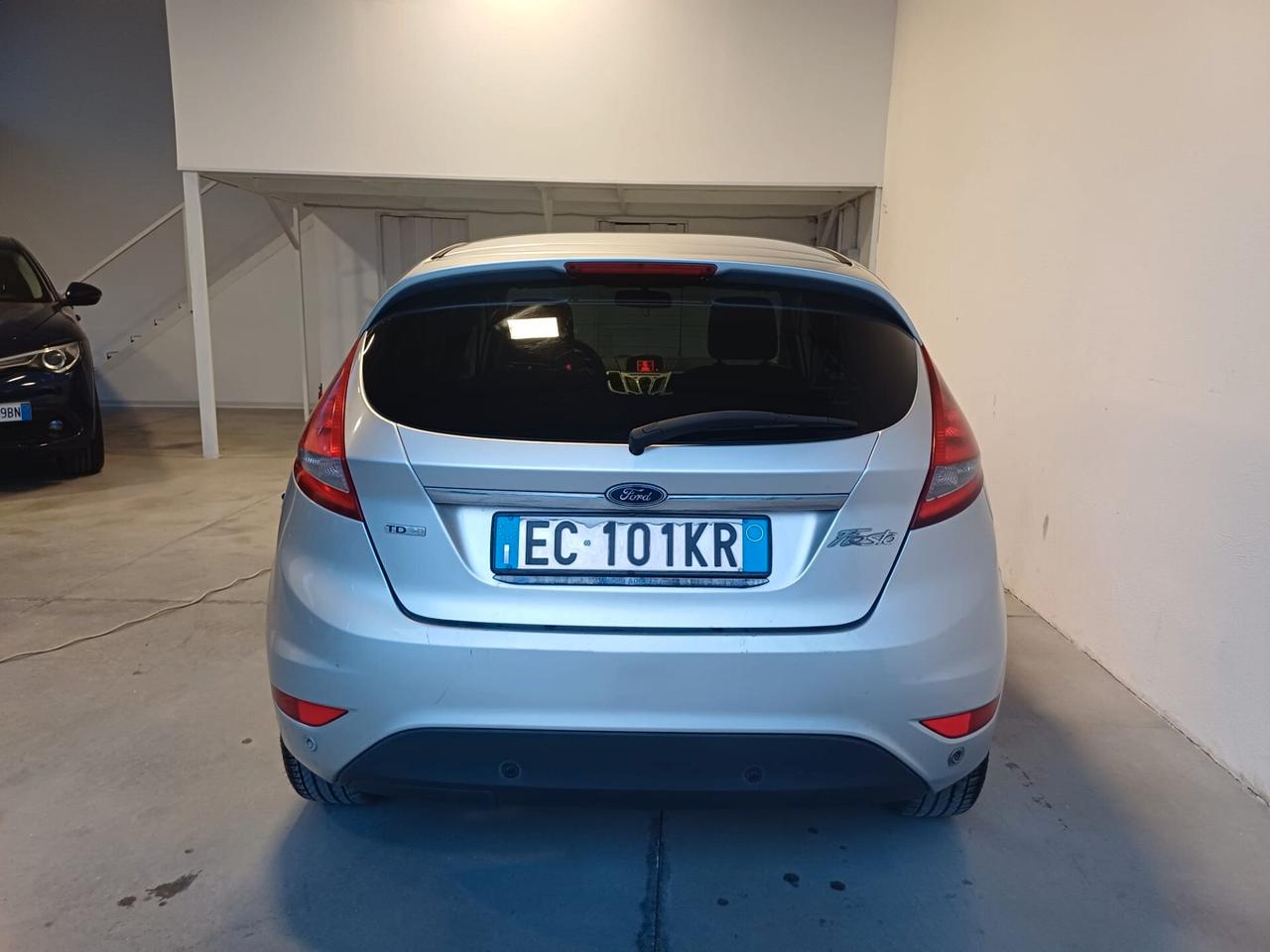 Ford Fiesta 1.6 TDCi 95CV 5 porte Titanium