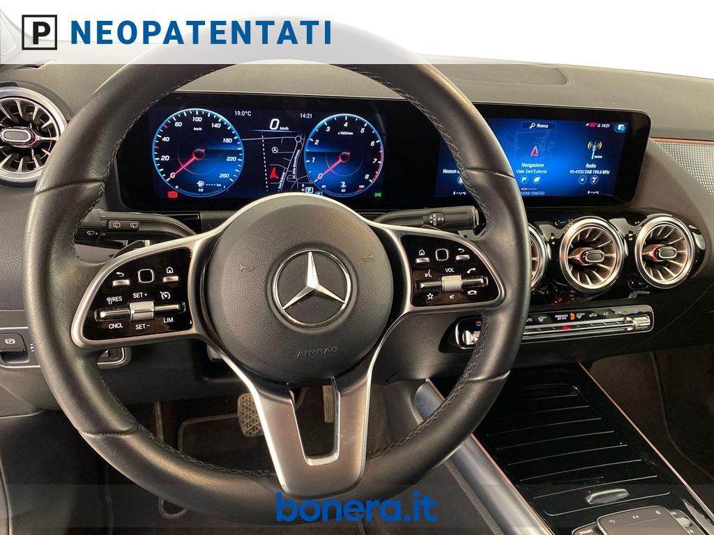 Mercedes GLA 180 180 Sport Plus 7G-DCT