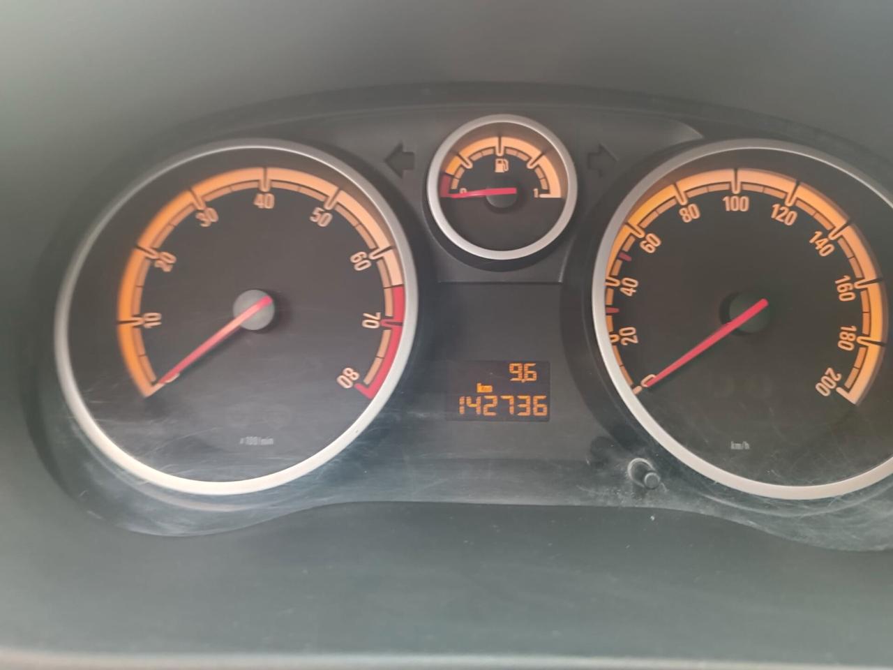 Opel Corsa 1.2 5 porte Cosmo