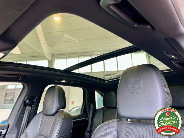 PORSCHE Cayenne 3.0 Diesel PlatinumEdition *TETTO*CHRONO*GTS PACK*