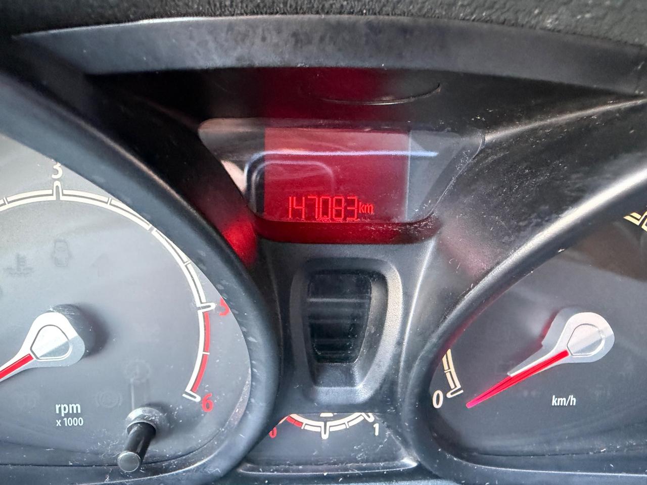 Ford Fiesta 1.4 TDCi 5p -SOLO 147.000 KM-