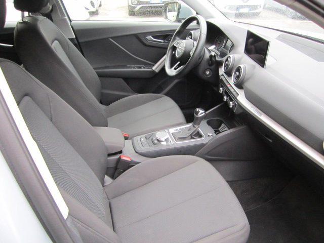 AUDI Q2 35 TDI S tronic Business