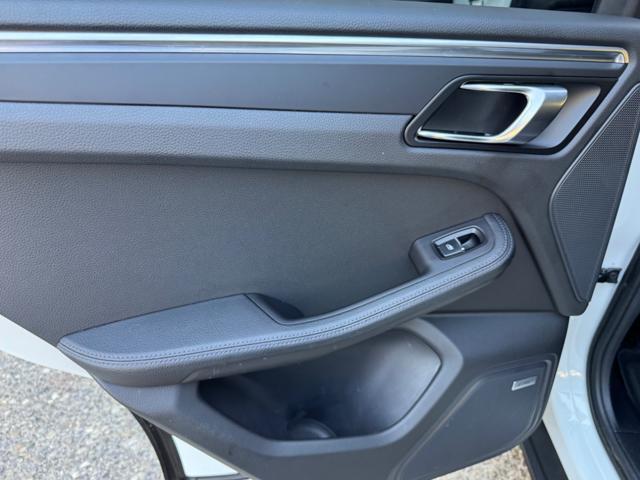 PORSCHE Macan TETTO PANORAMA CERCHI 21 FULL 2.0 265 CV