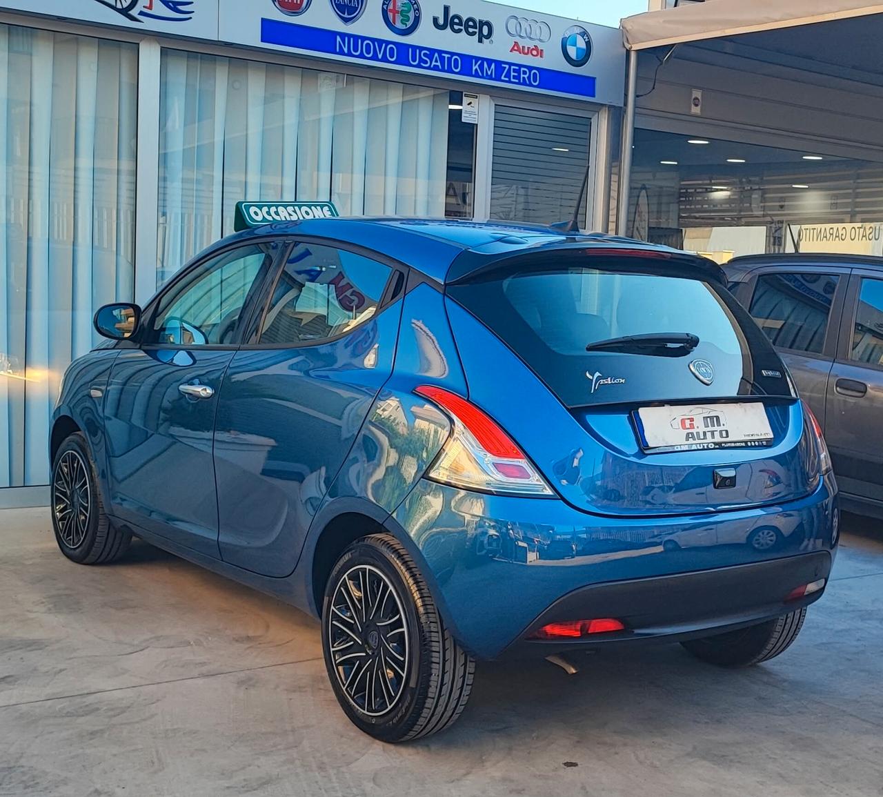 Ypsilon Gold camera e ricarica wireless 7/2023