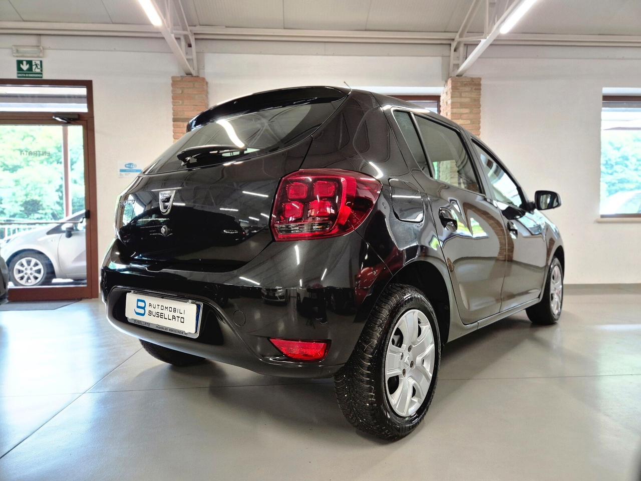Dacia Sandero 1.5 dCi 8V 75CV Start&Stop Lauréate ** NEOPATENTATI **