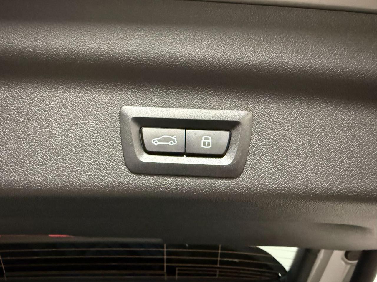 BMW X1 xDrive 23i xLine