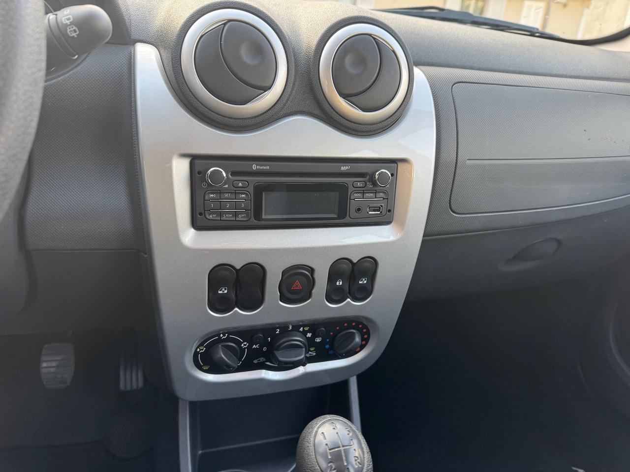 Dacia Sandero Stepway 1.6 BENZINA 85CV 2012