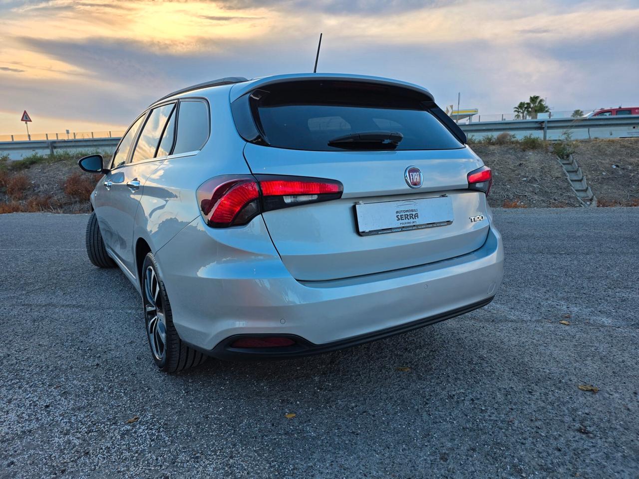 Fiat Tipo 1.6 Mjt S&S SW Lounge