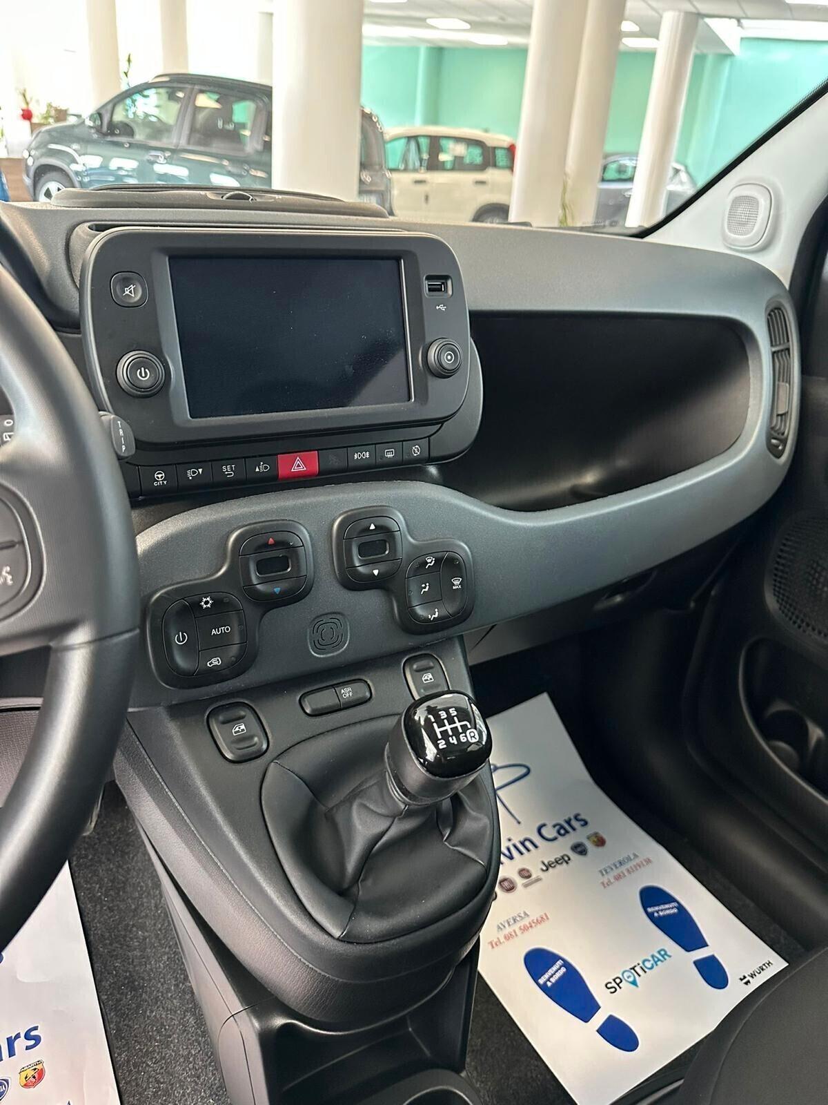 Fiat Panda Cross 1.0 FireFly S&S Hybrid 2024