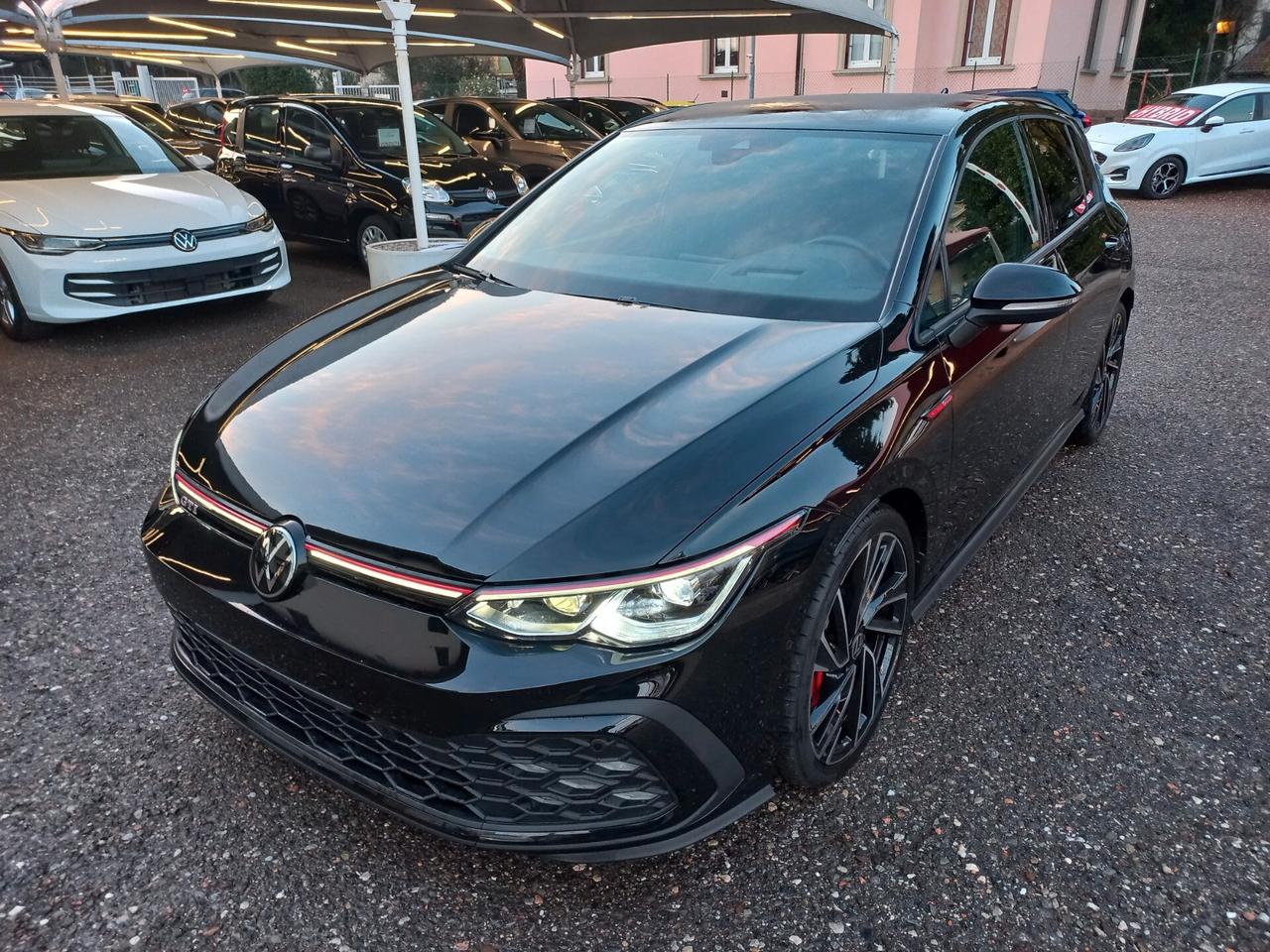 Volkswagen Golf GTI 2.0 TSI DSG