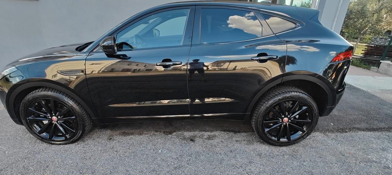 Jaguar E-Pace 2.0D 150 CV AWD aut. R-Dynamic SE