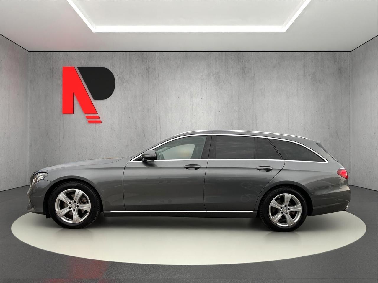 Mercedes-benz E 220 d S.W. Auto Business Sport