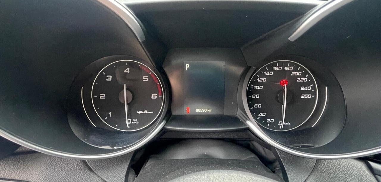 Alfa Romeo Giulia 2.2 Turbodiesel 150 CV AT8 Super