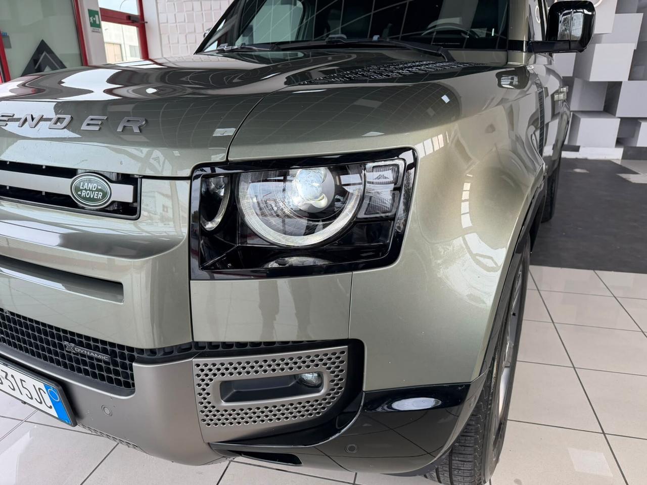 Land Rover Defender 110 3.0D I6 250 CV AWD Auto X-Dynamic HSE