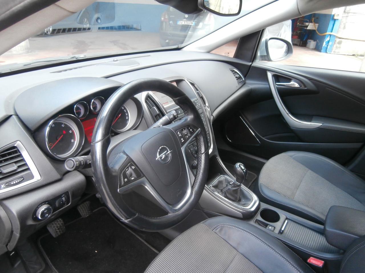 Opel Astra 1.7 CDTI 110CV 5 porte Cosmo