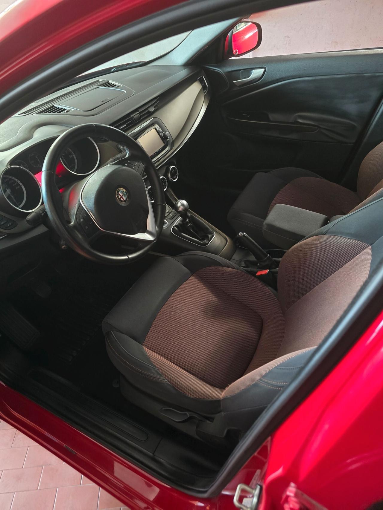 Alfa Romeo Giulietta 1.4 Turbo 120 CV Distinctive