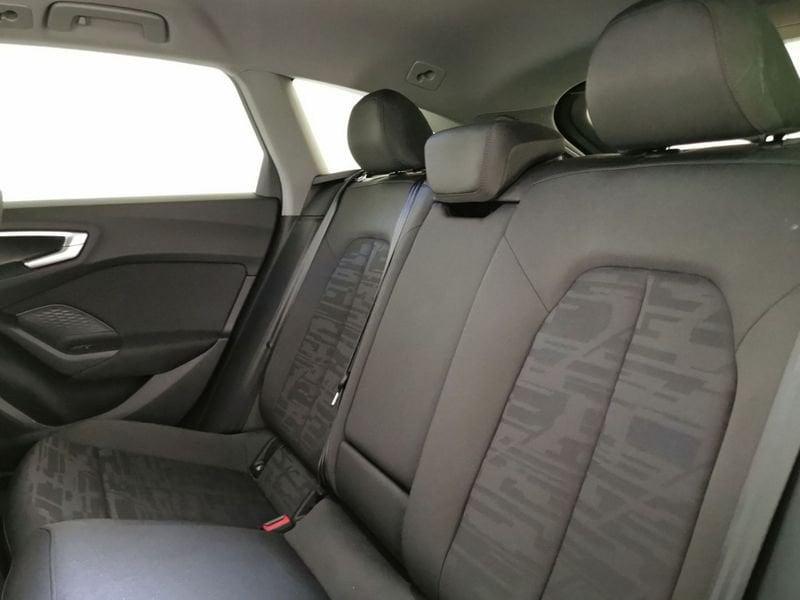 Audi A5 Avant 2.0 tdi mhev+ Business Advanced 204cv s-tronic
