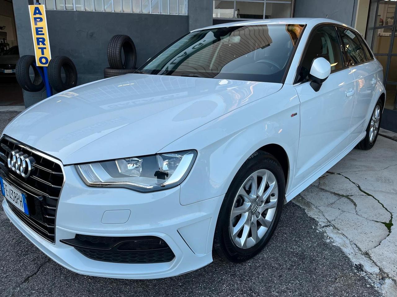 Audi A3 SPB 1.6 TDI clean diesel S tronic Ambition