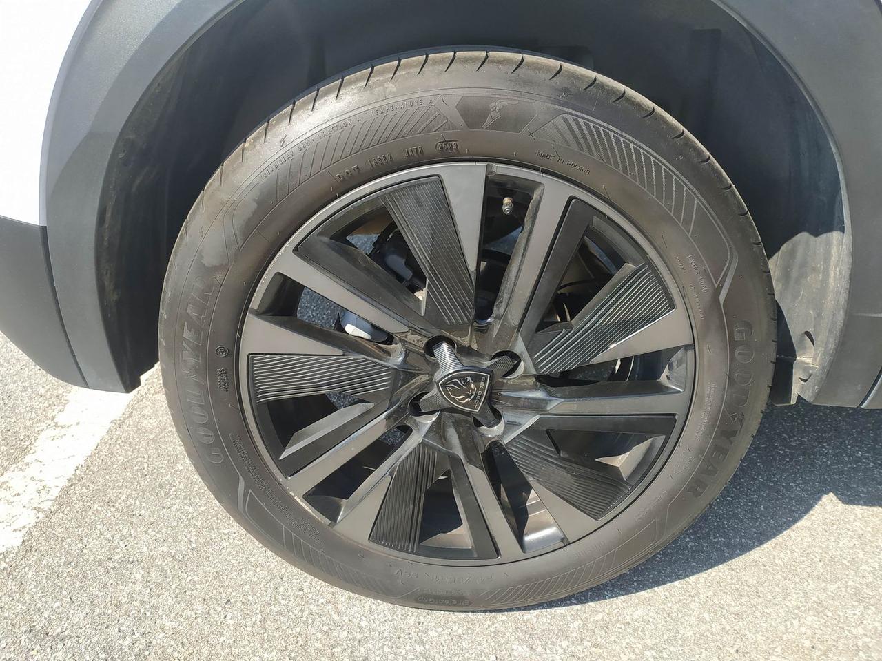 Peugeot 2008 GT 1.5 Blue HDI 130 #12096