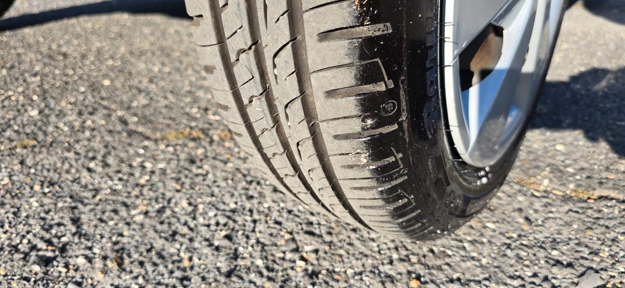 Toyota Aygo 1.0 VVT-i 72 CV 5 porte unipro garanzia permute finanziamenti