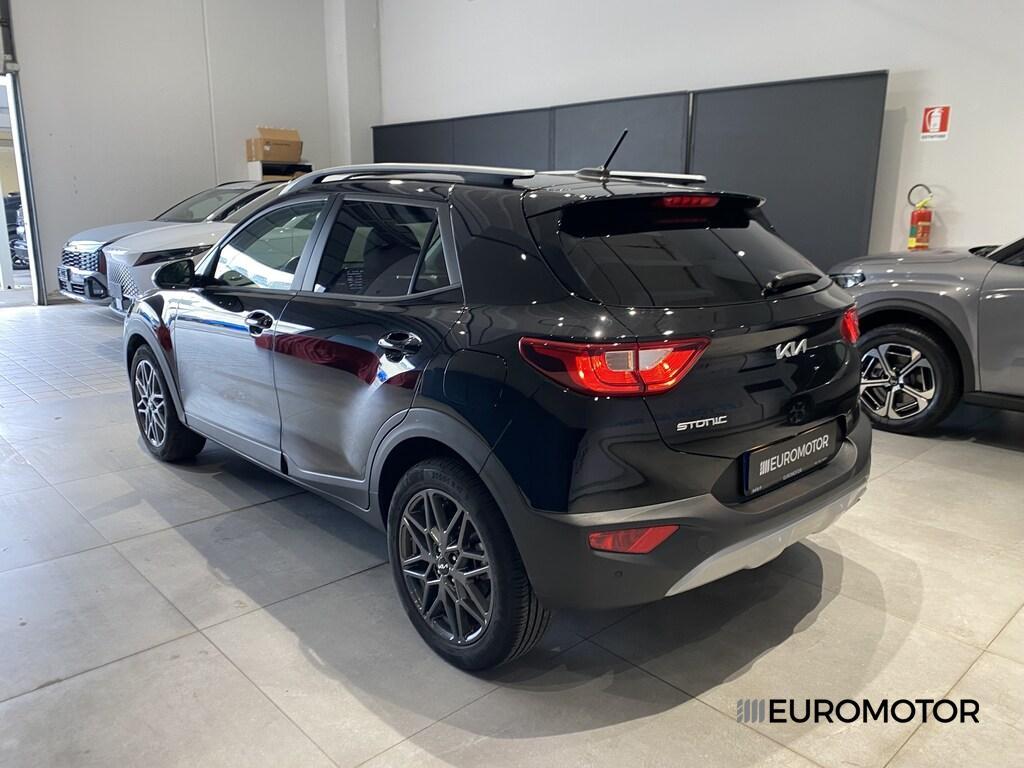 Kia Stonic 1.0 T-GDi MHEV Black Edition MT