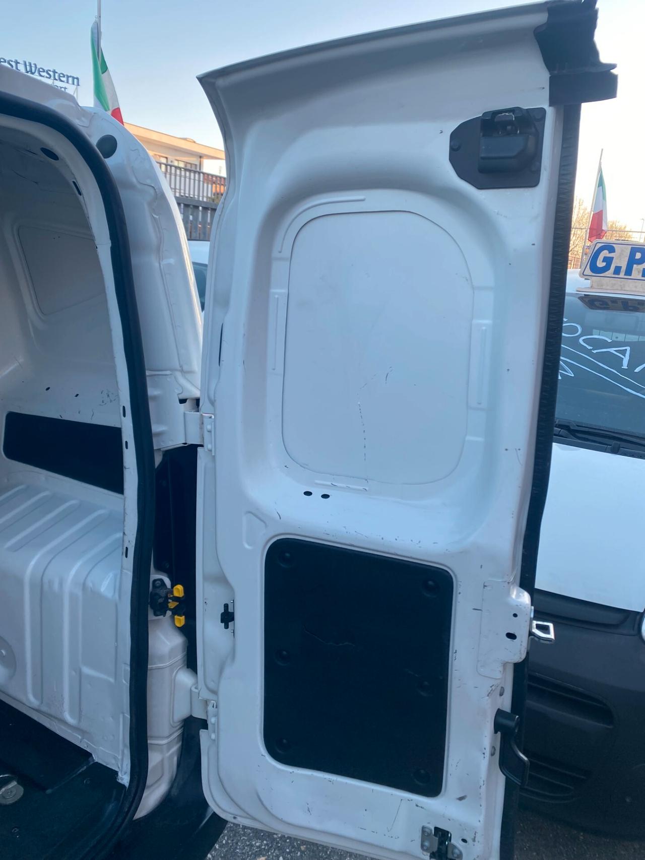 FIAT Fiorino 1.3Mjt 95Cv Cargo SXPack RADIOCarPlay