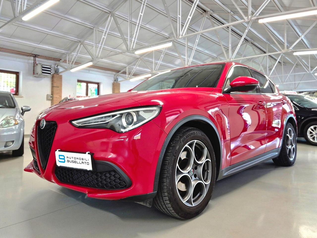 Alfa Romeo Stelvio 2.2 Turbodiesel 160 CV AT8 RWD Sport-Tech