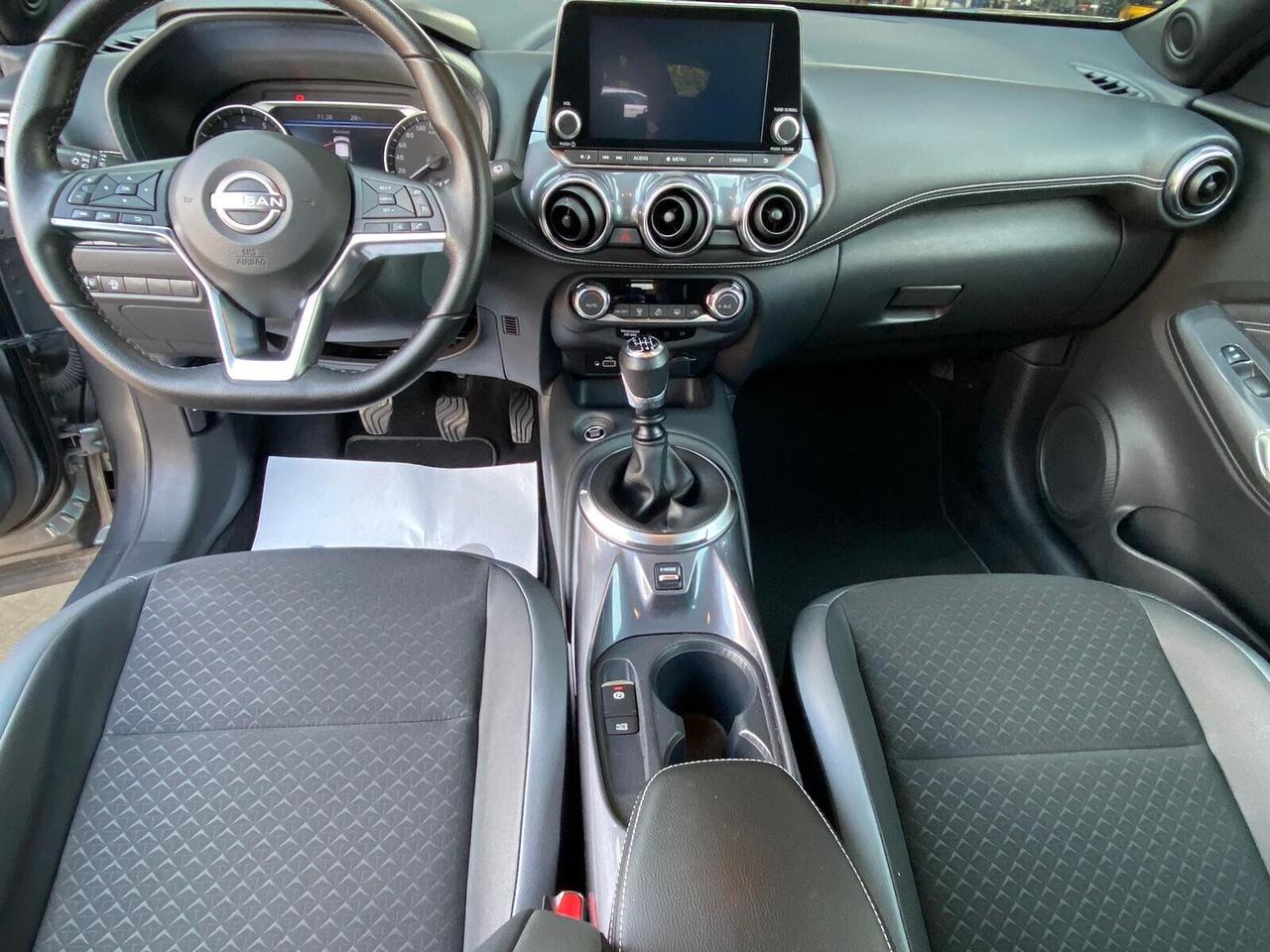 Nissan Juke 1.0 DIG-T 114 CV N-Connecta