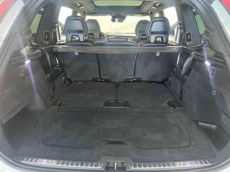 Volvo XC90 XC90 B5 (d) 235CV AWD GEARTRONIC 7 POSTI R DESIGN **FULL FULL FULL**