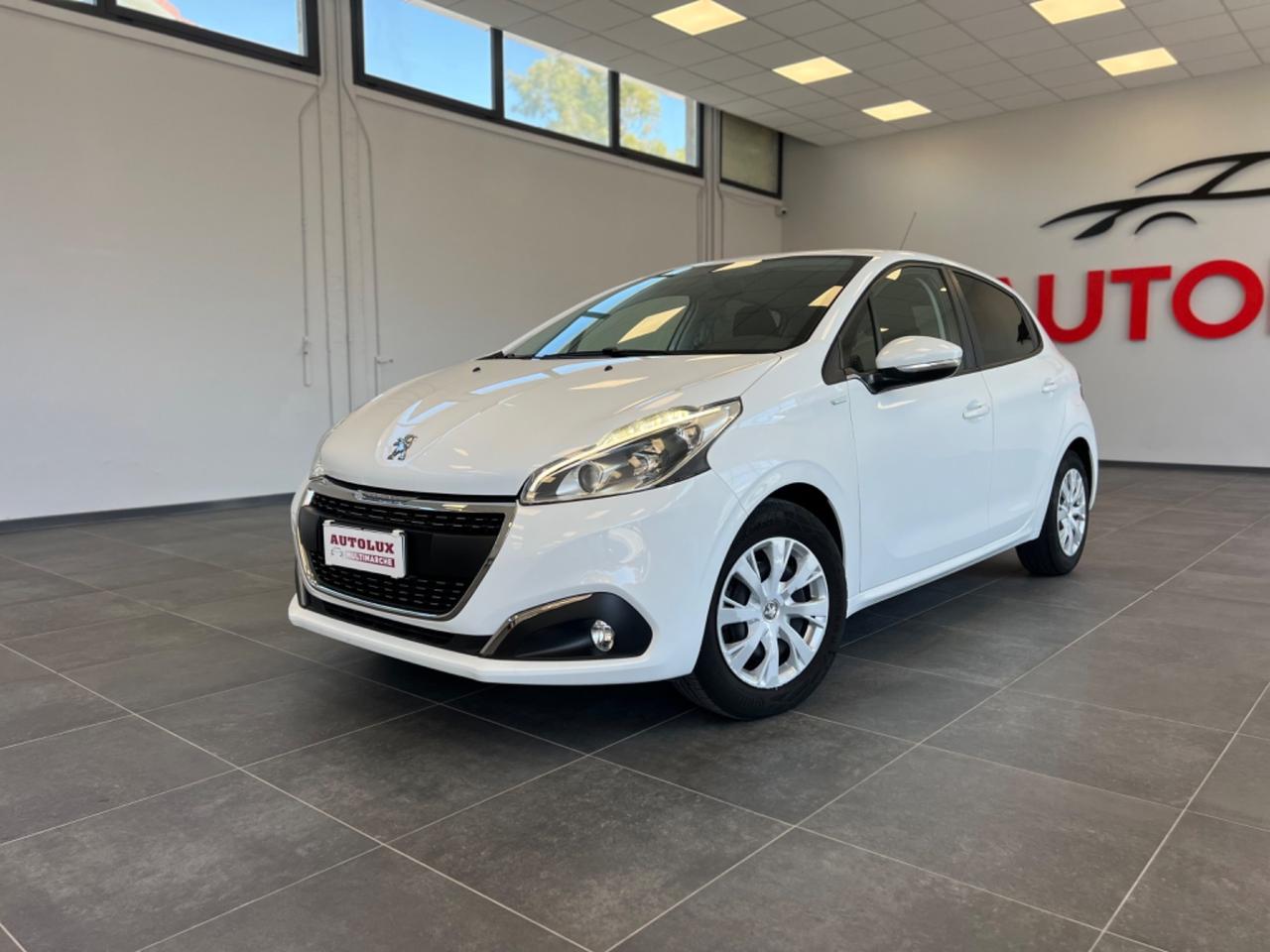 Peugeot 208 PureTech 82 5 porte Allure