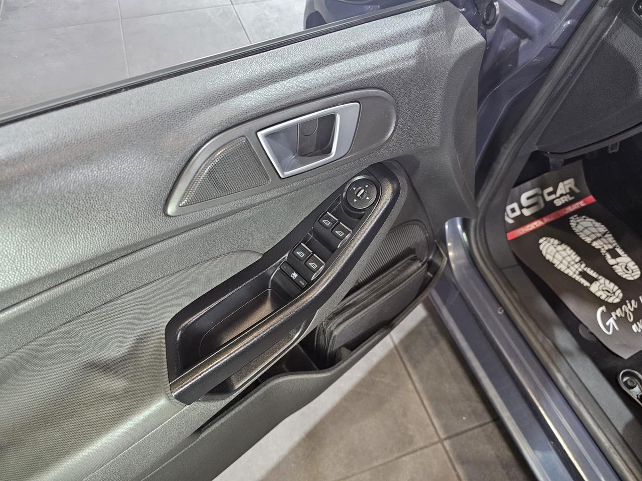 Ford Fiesta 1.5 TDCi 75CV 5 porte Titanium