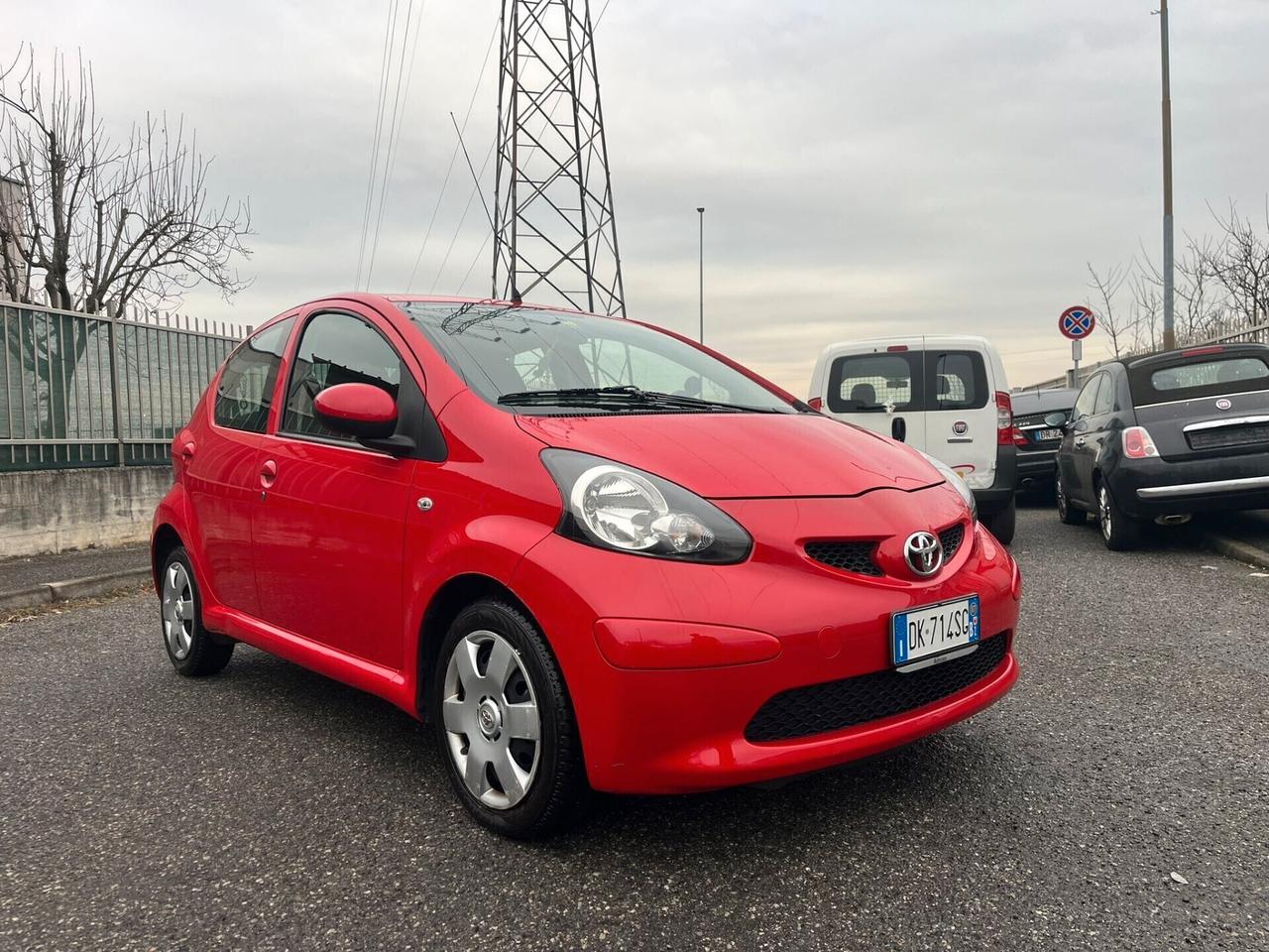 Toyota Aygo 1.0 BENZ SOLO 40.000 KM