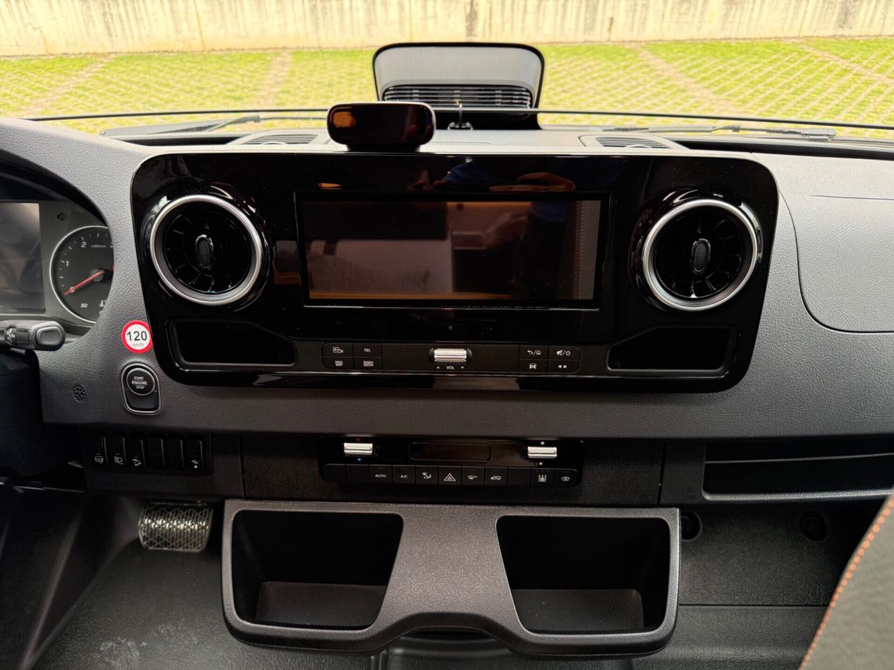 HYMER ML T 580 CROSSTRAIL 7.13 4x4 MERCEDES