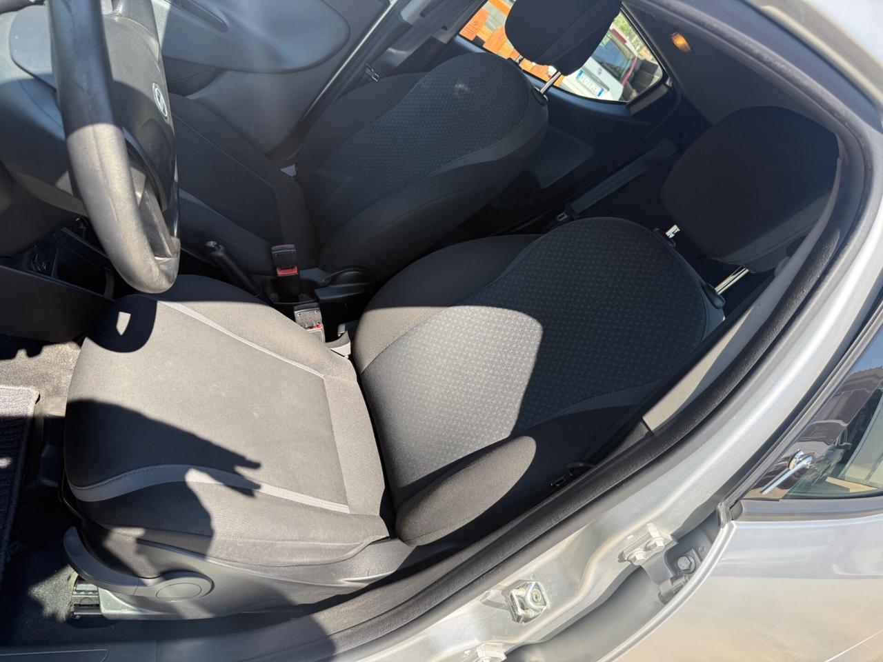 Lancia Ypsilon 1.3 MJT 16V 95 CV 5 porte 12/2015