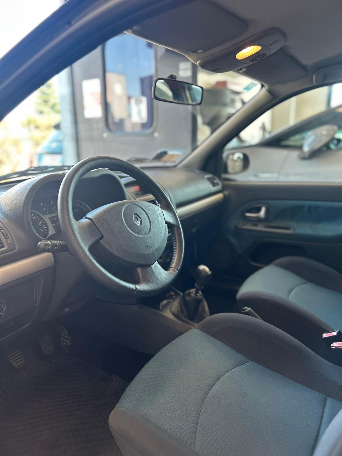 Renault Clio 1.2 16V cat 5 porte Expression