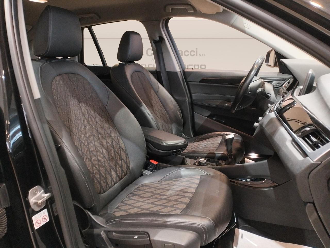 BMW X1 18d Advantage my18