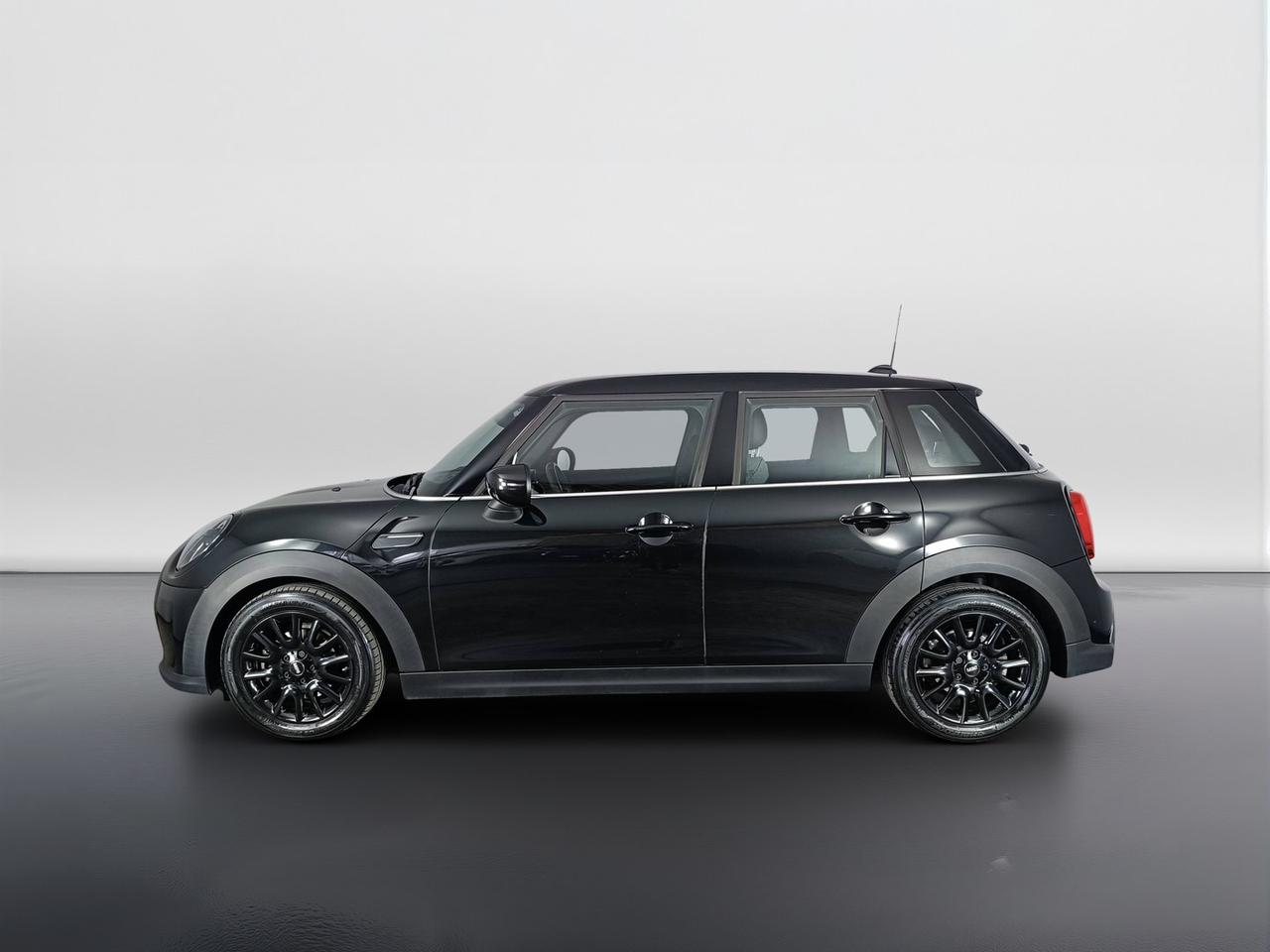 MINI Mini IV F55 2021 5p - Mini 5p 1.5 Cooper Classic auto
