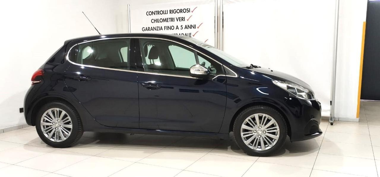 Peugeot 208 BlueHDi 100 5 porte Allure