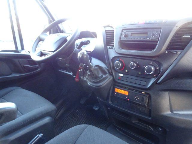 IVECO Daily 60c16 3.0 HPT Passo 3.54 RG RIBALTABILE