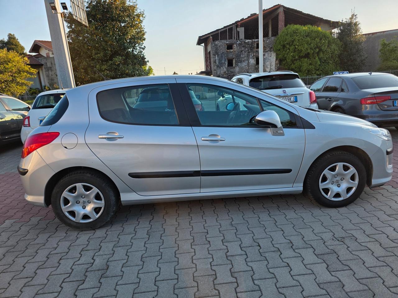 Peugeot 308 1.4 VTi 95CV perfetta e garantita 12 mesi