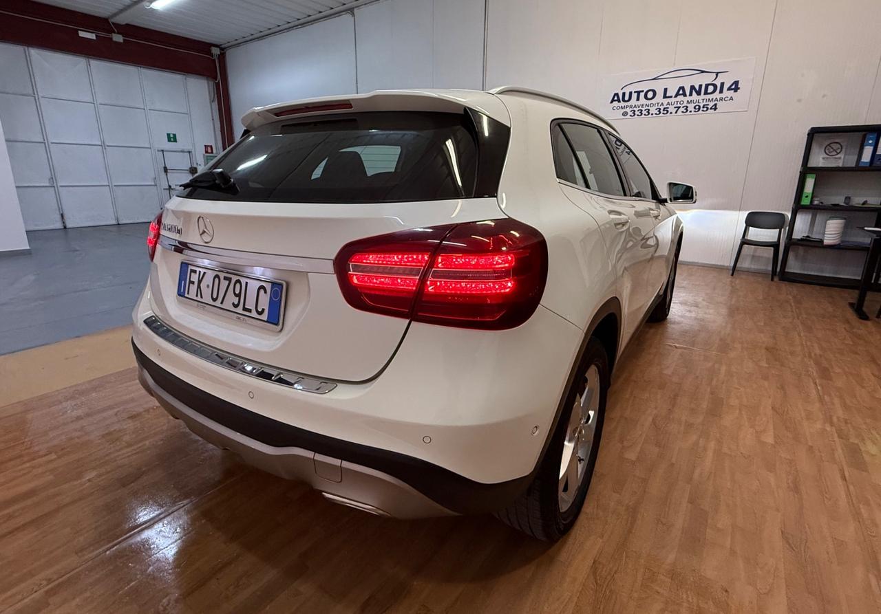 Mercedes-benz GLA 200 d Automatic Premium