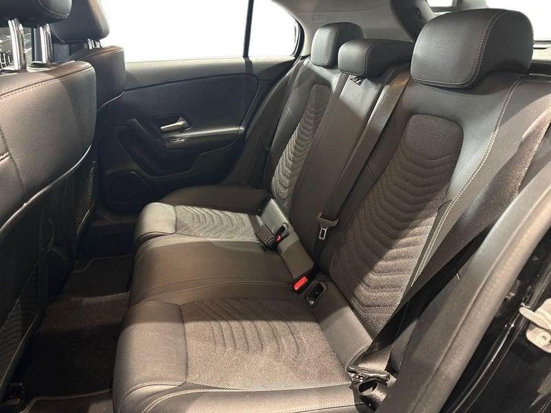 Mercedes-Benz Classe A A 180 d Advanced auto