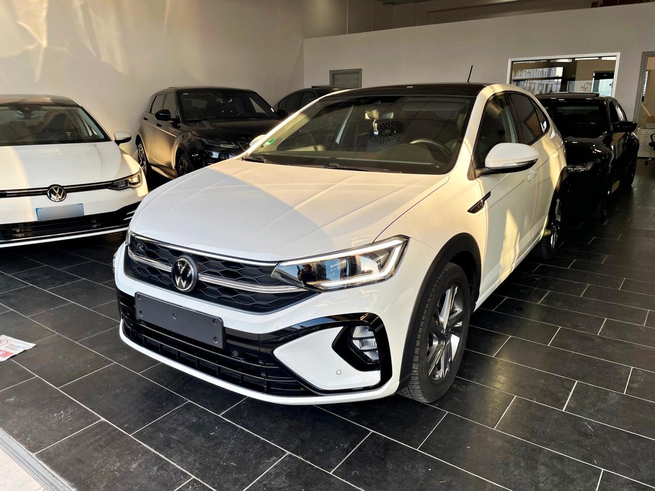Volkswagen Taigo 1.5 TSI ACT 150 CV DSG R-Line