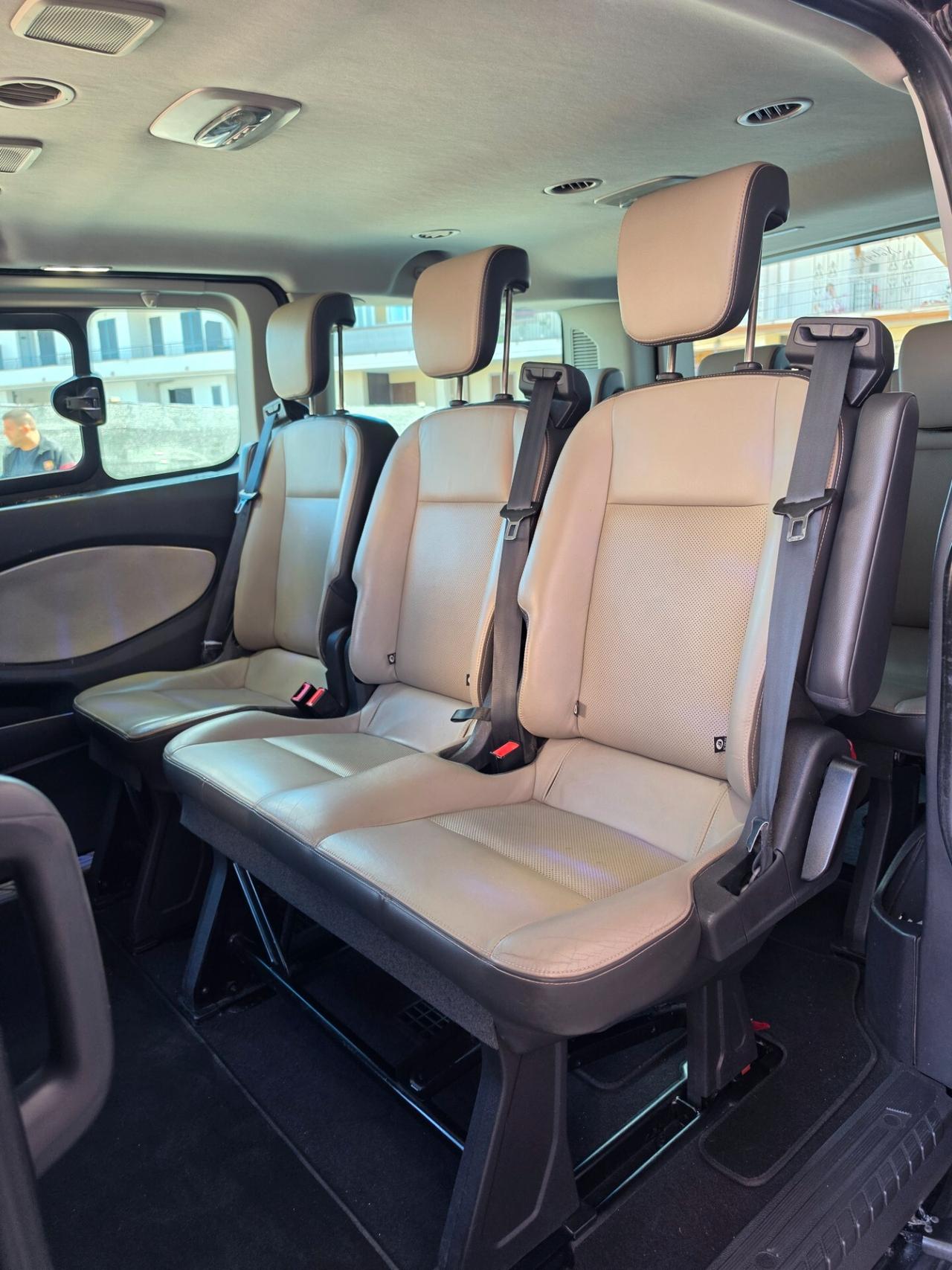 Ford Tourneo Custom 2.0 TDCi EcoBlue 170cv