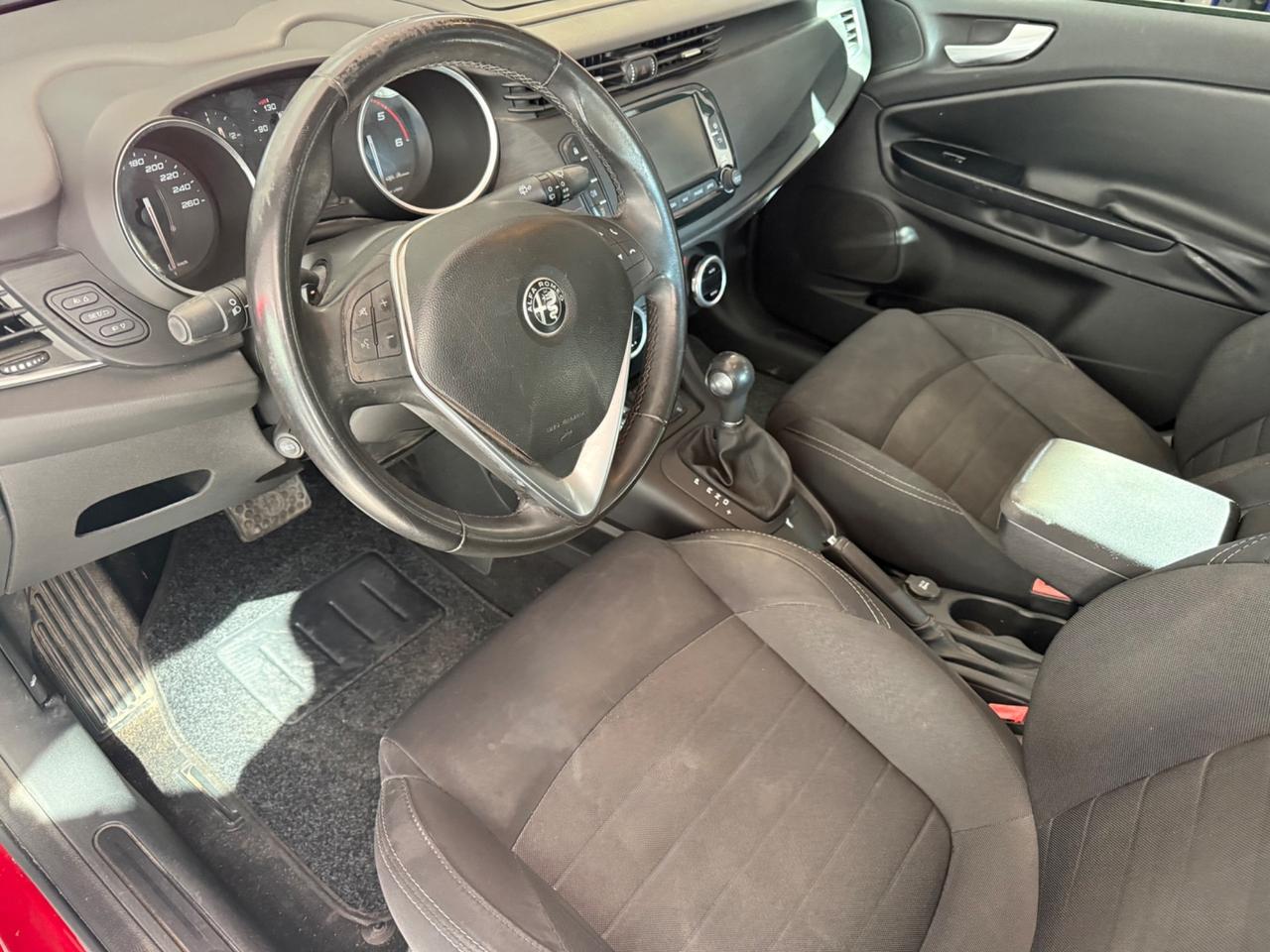 Alfa Romeo Giulietta 1.6 JTDm TCT 120 CV Super