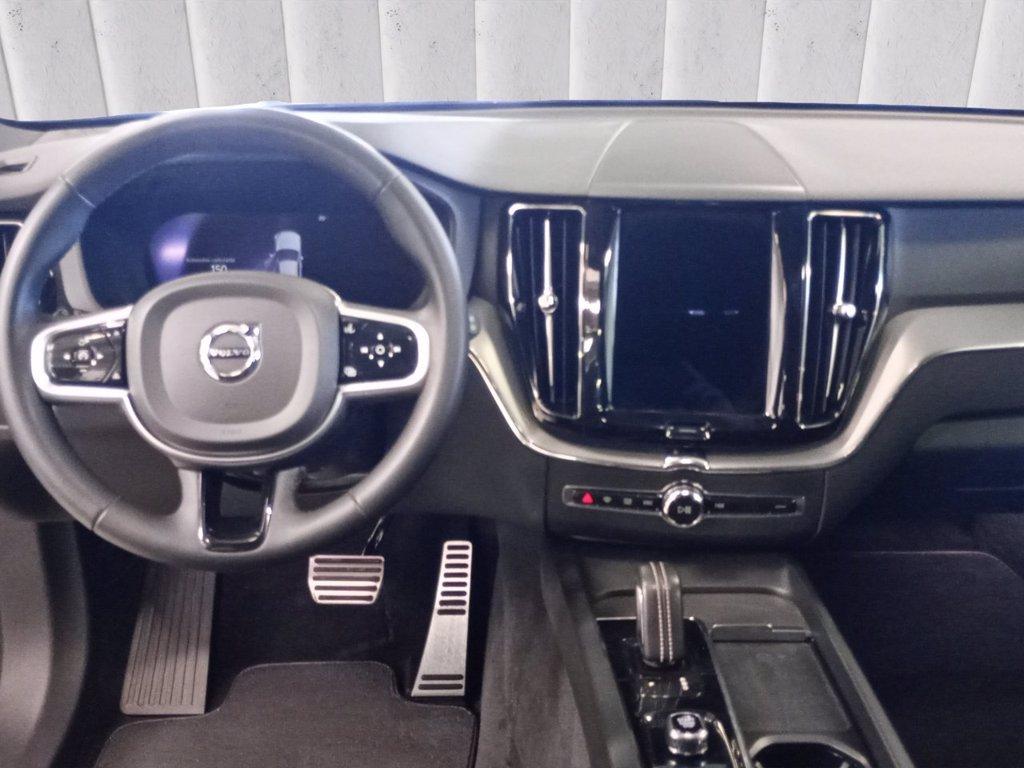 VOLVO XC60 2.0 b4 R-design awd auto del 2022