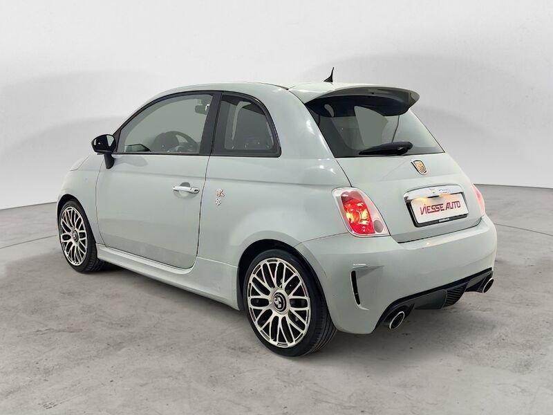 Abarth 500 1.4 T-Jet 135cv