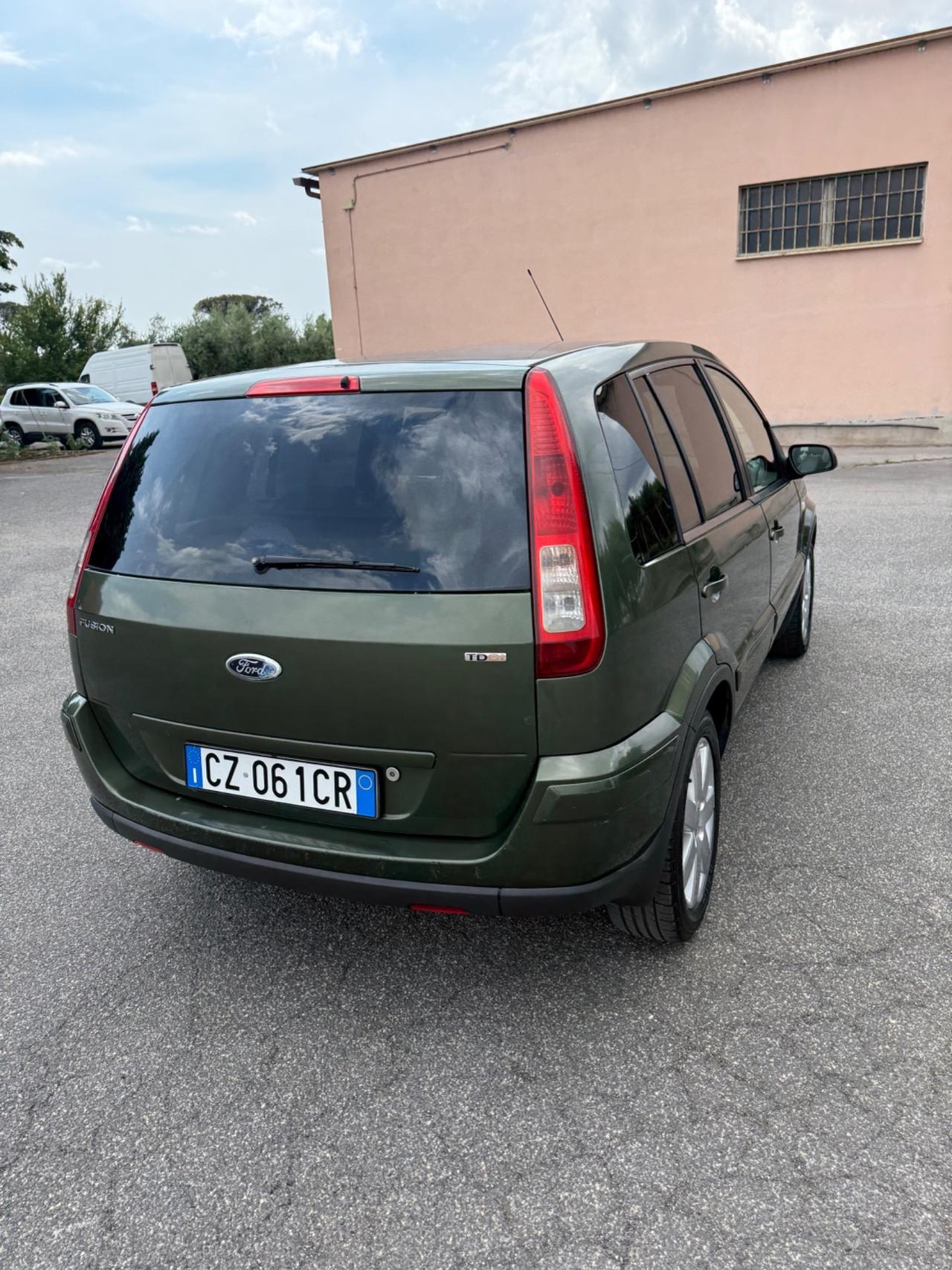 Ford Fusion 1.4 TDCi 5p. Leather